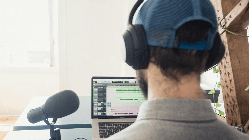 Podcast Monitoring: Track, Optimize, and Grow Your Podcast