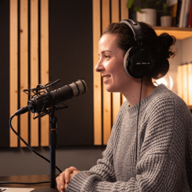 How to get your first podcast 1,000 subscribers